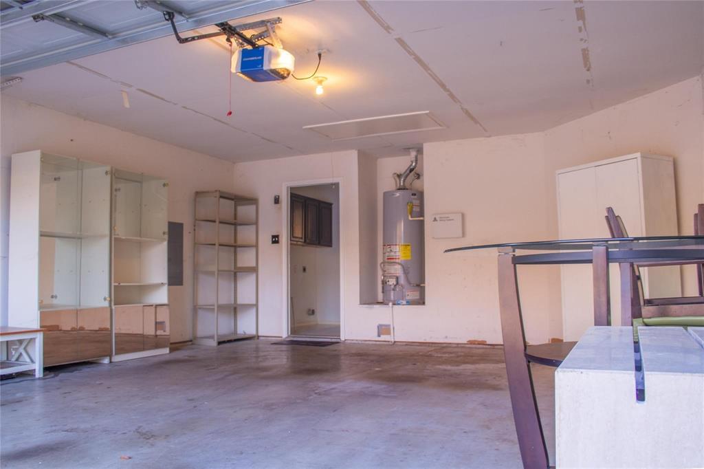 Corinthian Oaks - Residential