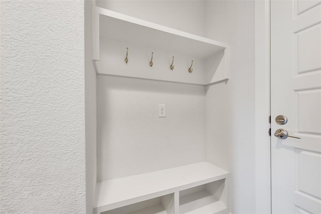 Knight Street - Residential Lease