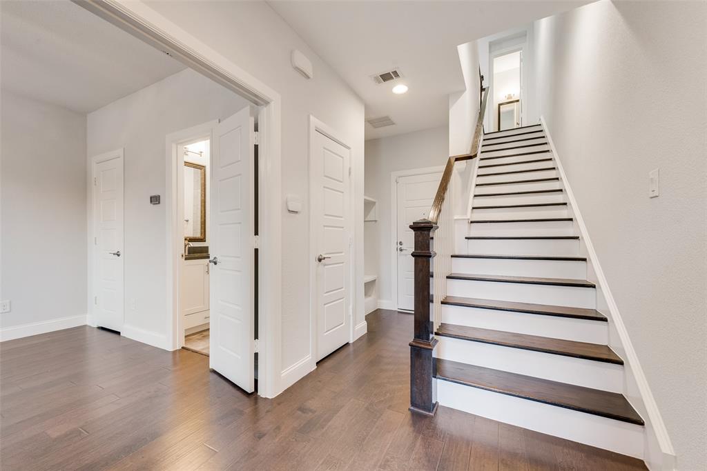 Knight Street - Residential Lease