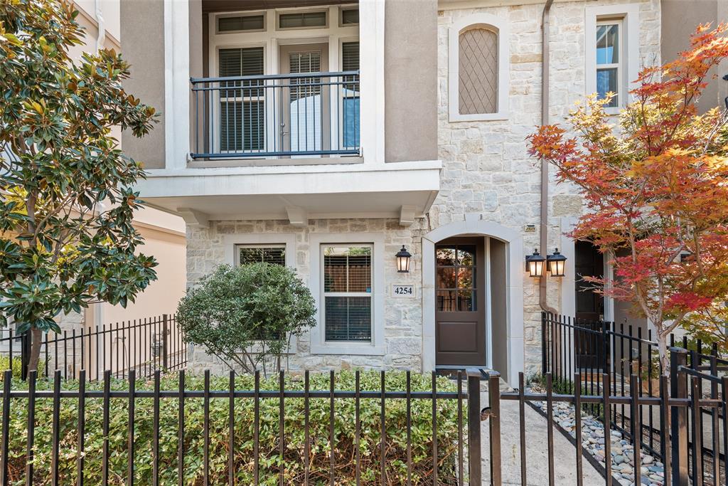 Knight Street - Residential Lease