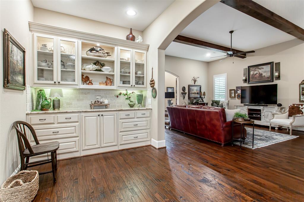 Starcreek Ph Six - Residential