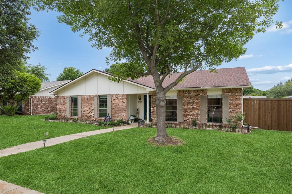 1704 California Trail