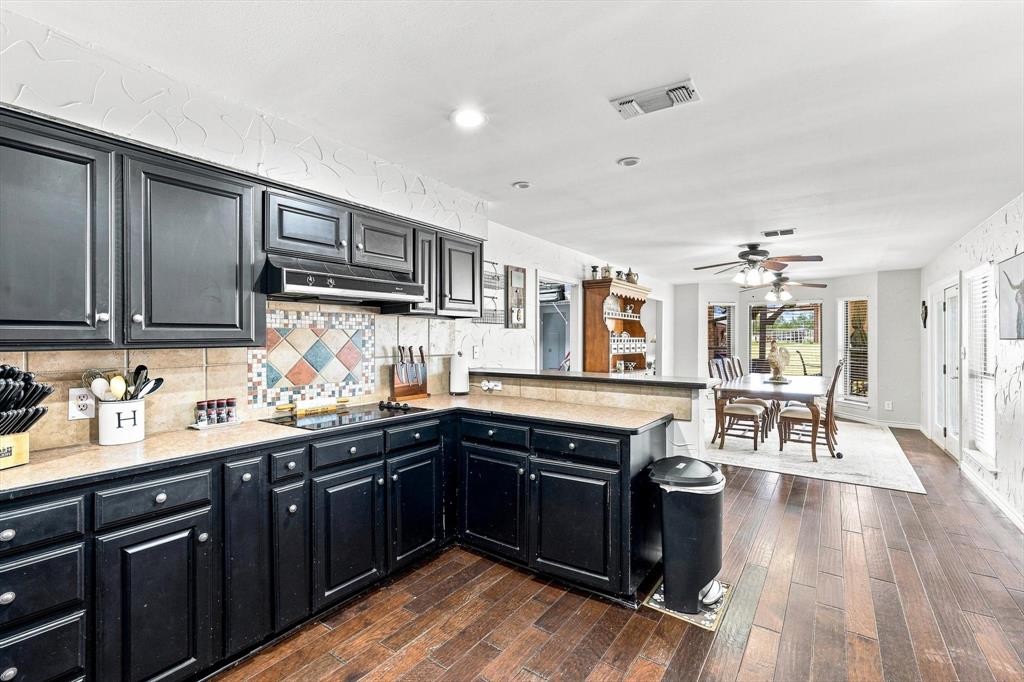 11513 Ridgeview Circle