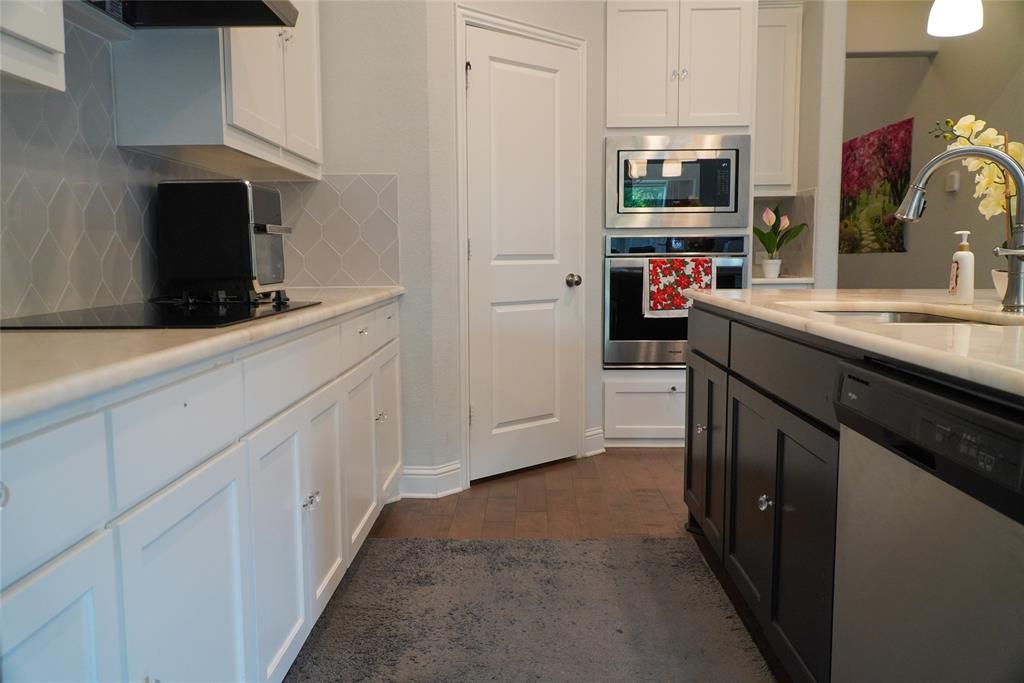 Bristol Oaks - Residential
