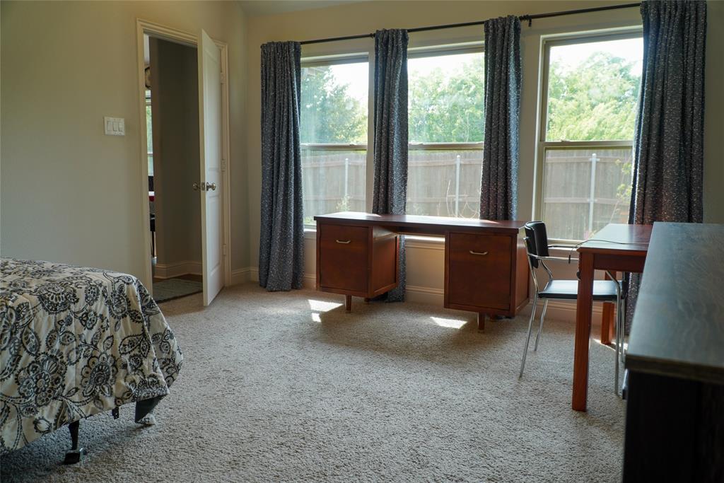 Bristol Oaks - Residential