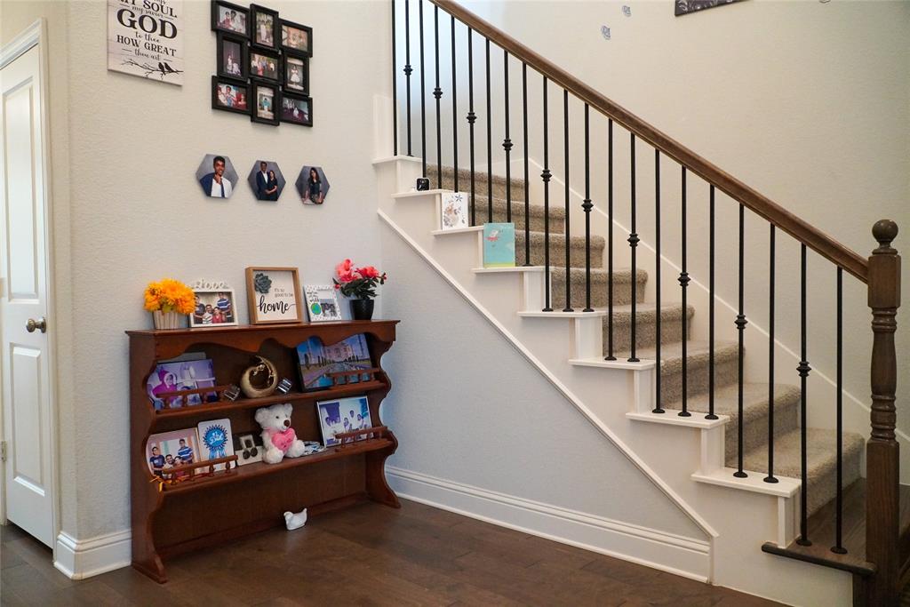 Bristol Oaks - Residential