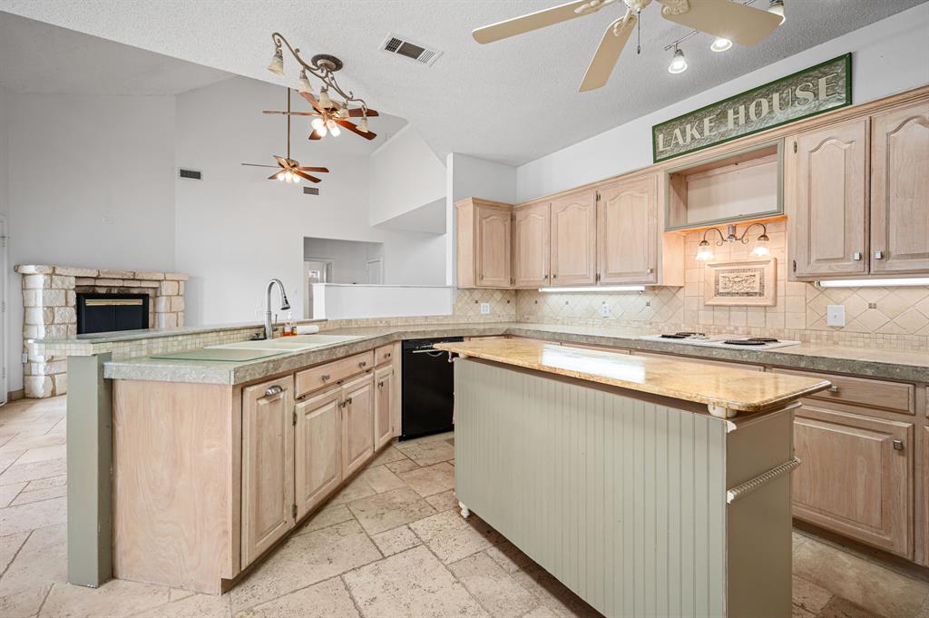 Lake Athens - Residential