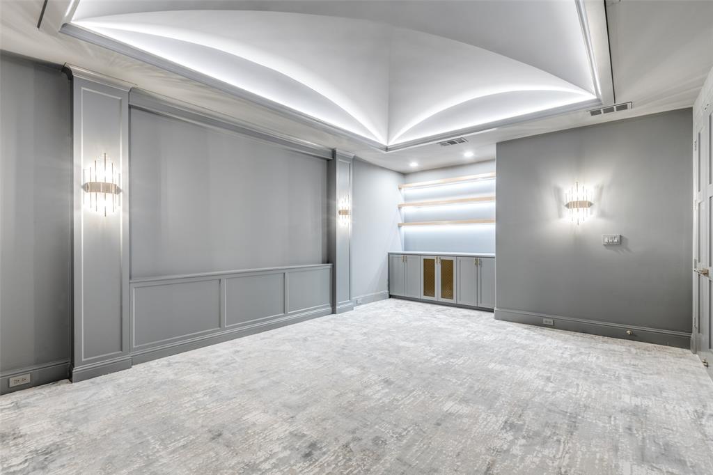 Wyndsor Pointe - Residential