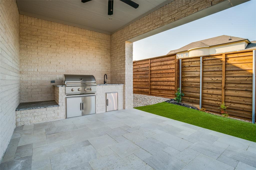 Wyndsor Pointe - Residential