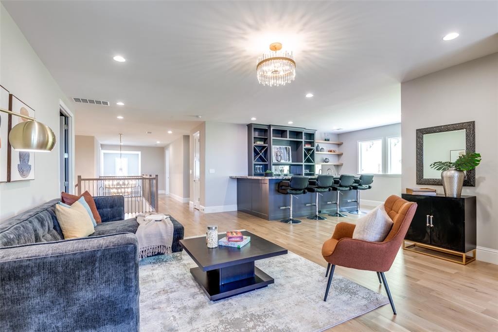 Wyndsor Pointe - Residential