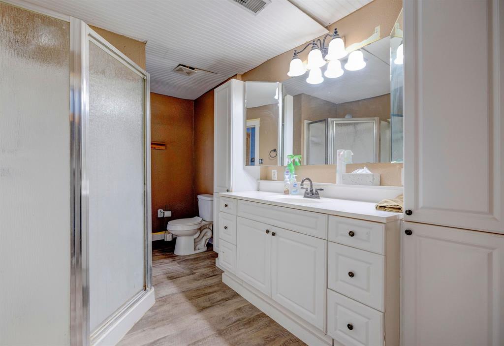 n: Lake Worth Leases Add - Residential