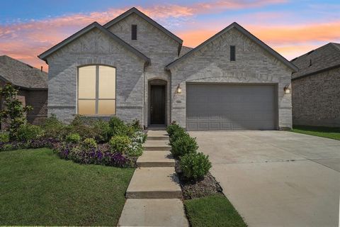 2208 13th Street Argyle TX 76226