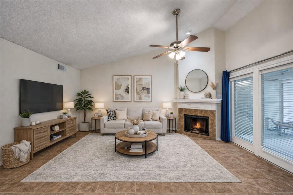 Preston On Creek Condos - Residential