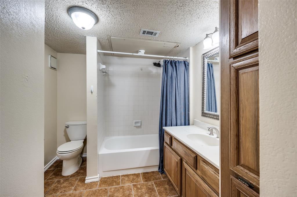 Preston On Creek Condos - Residential