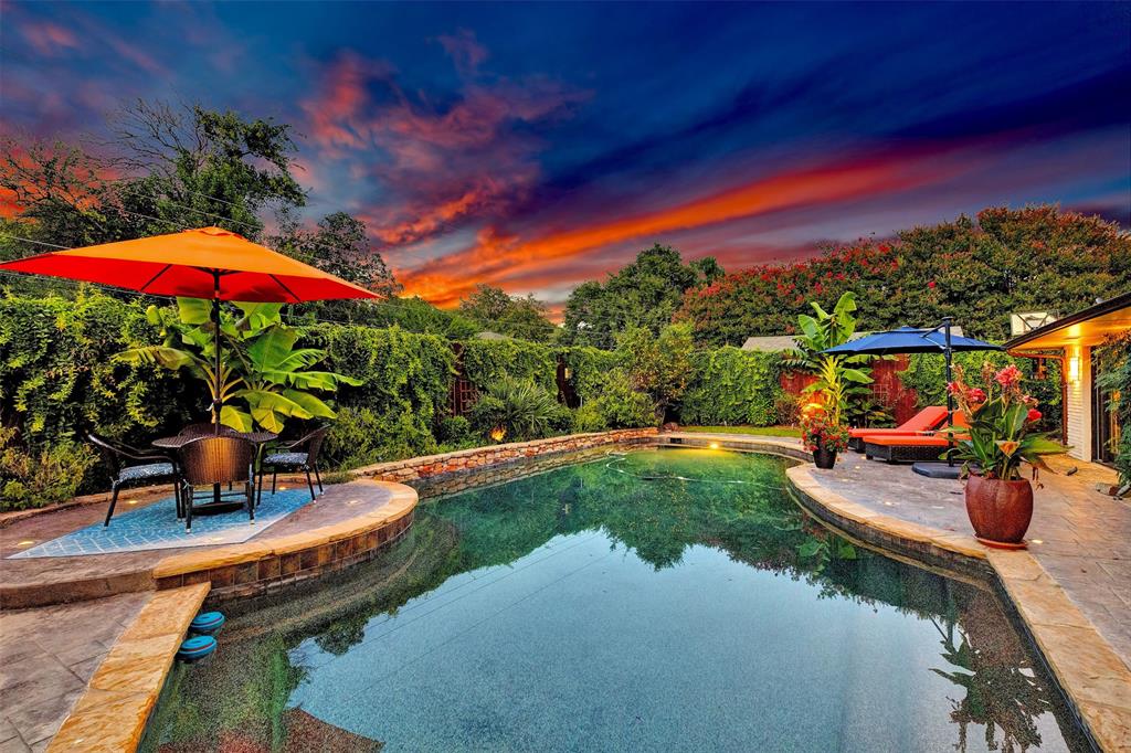 Royal Oaks Park - Residential