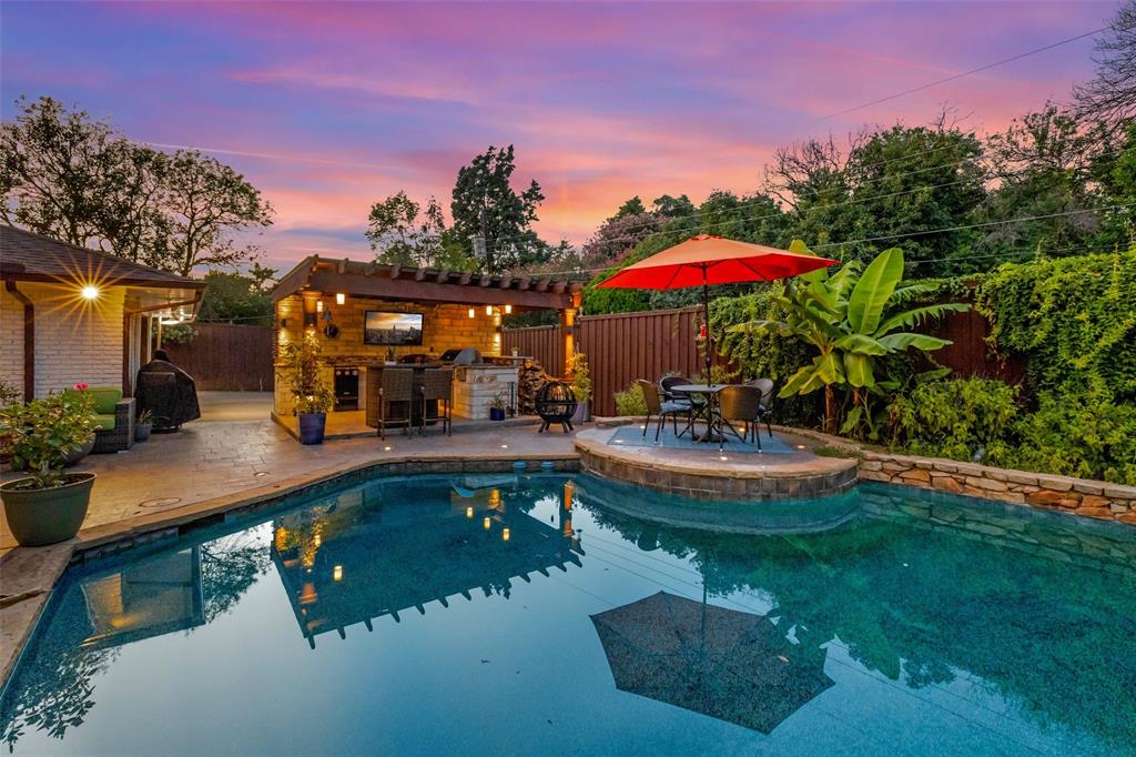 Royal Oaks Park - Residential