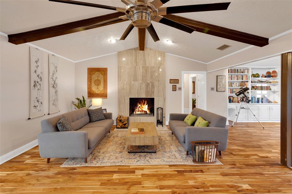 Royal Oaks Park - Residential