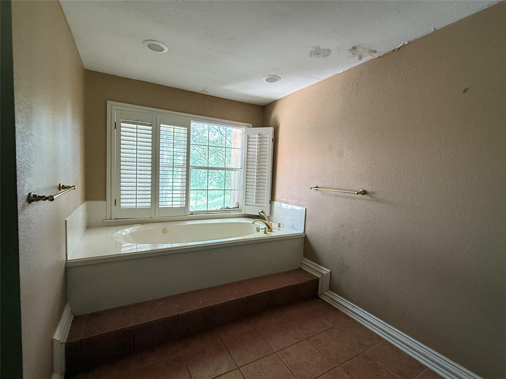 C E Rivers Surv Abs #495 - Residential