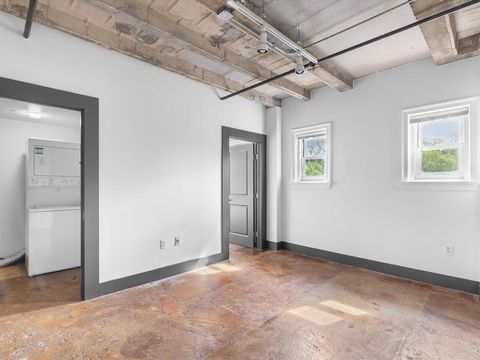 Tiny photo for 329 E Colorado Boulevard #202, Dallas, TX 75203 (MLS # 21099803)