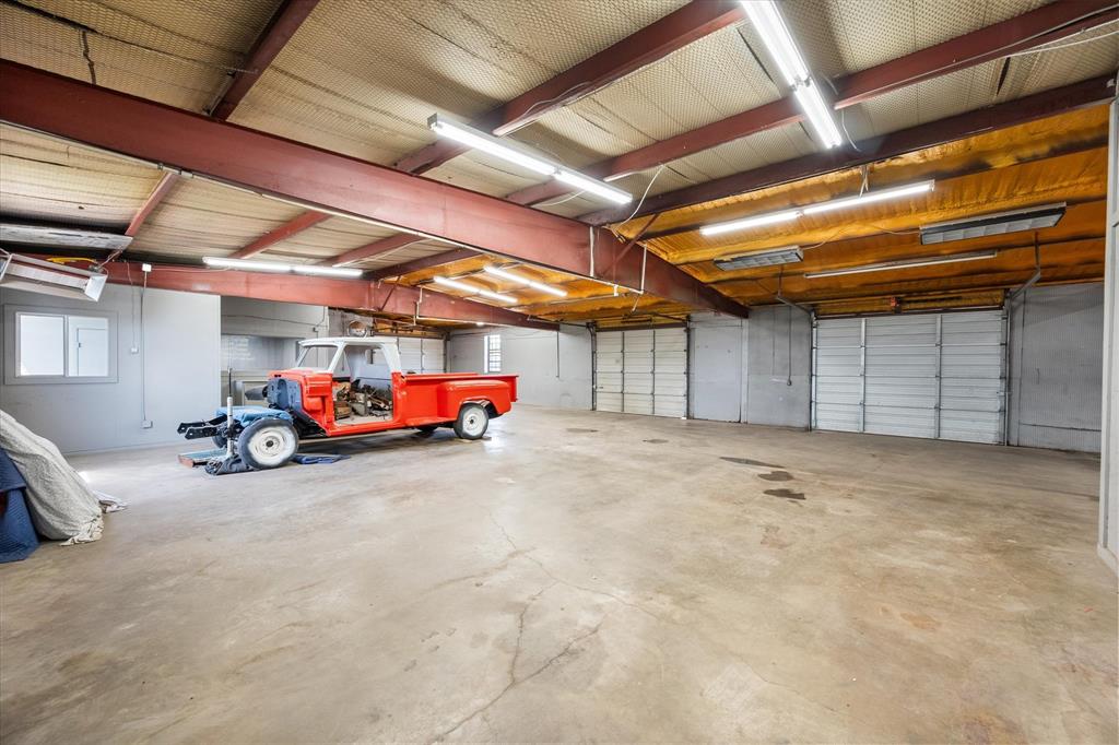 1731 S US Highway 287