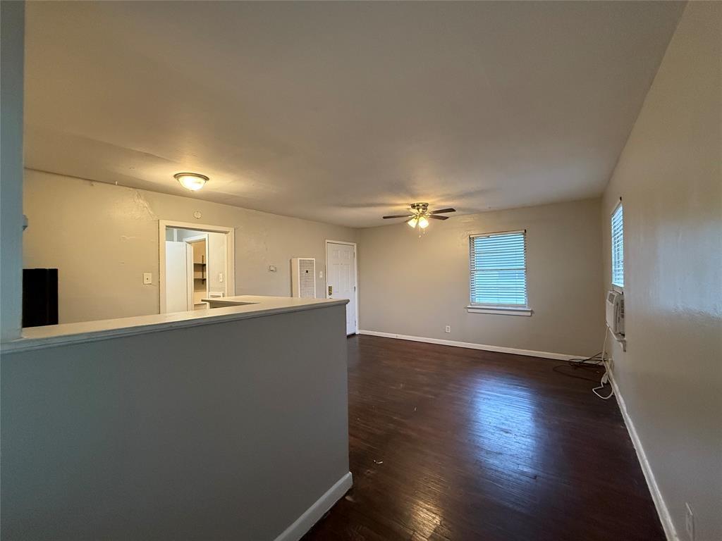 R Fenbys - Residential Lease