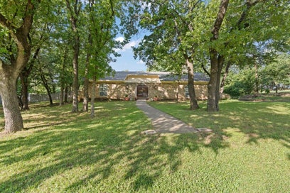 2005 Meadow Drive Crowley TX 76036