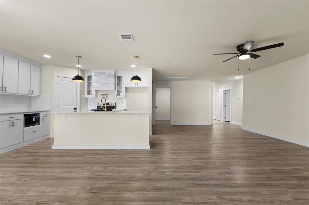 1850 Red Cloud Drive