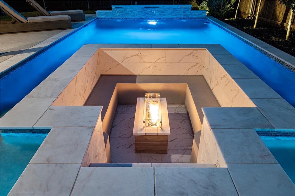 1625 Windflower Drive