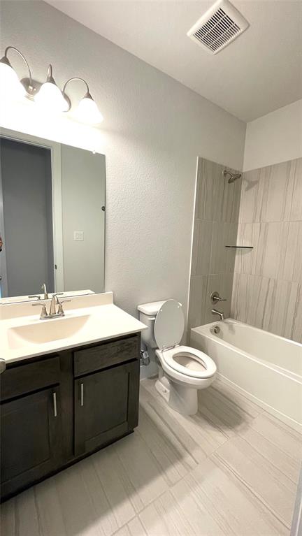 GATEWAY PARKS ADD PH 6 - Residential Lease