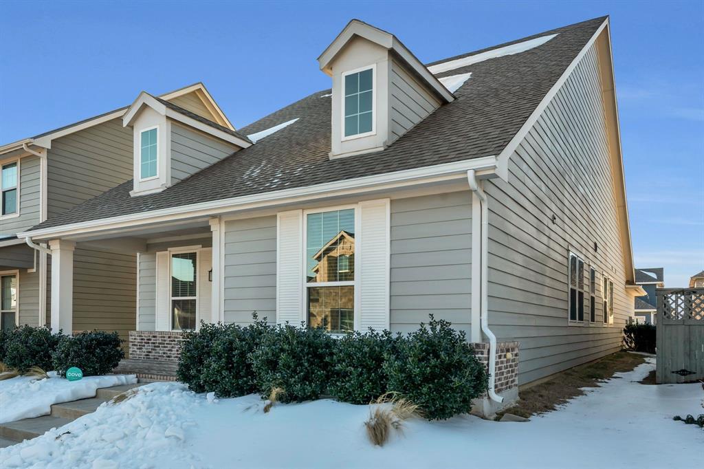 2529 stella Lane