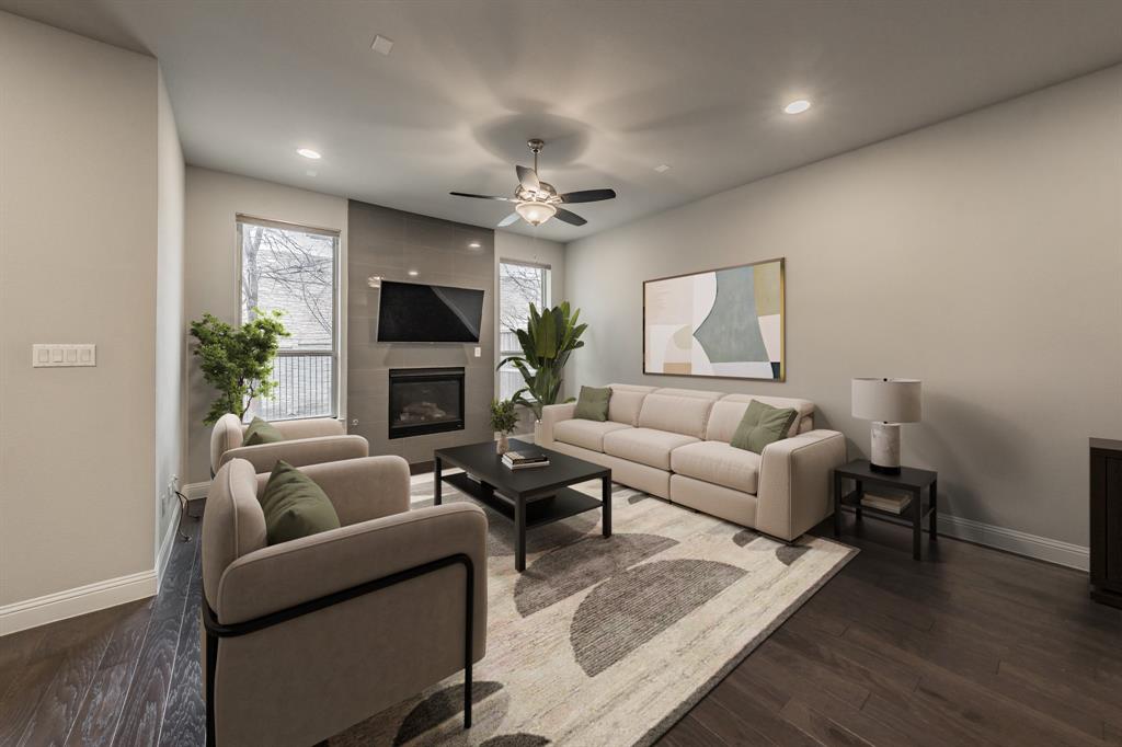 8223 Snapdragon Way