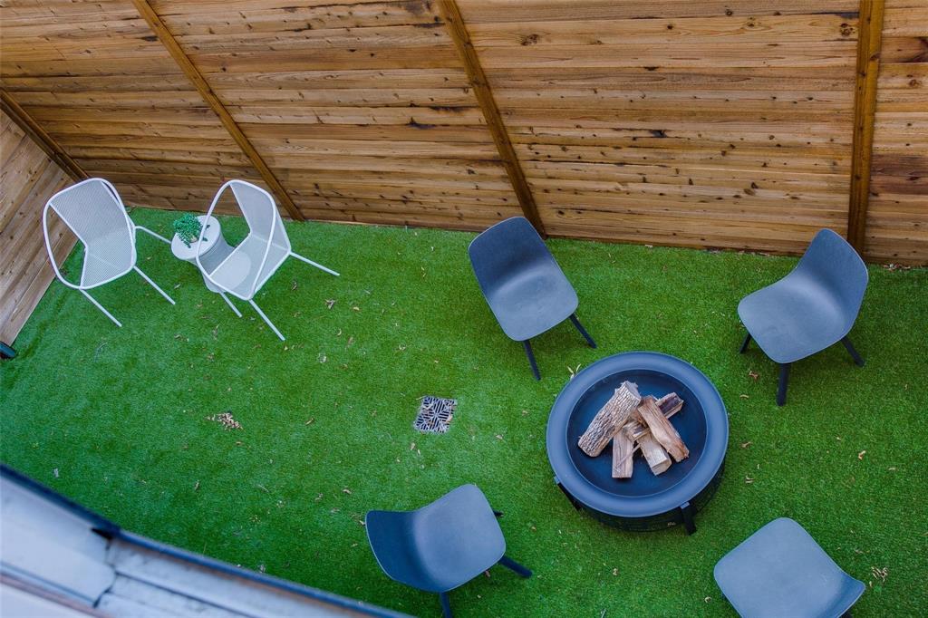 Elk Hill - Residential