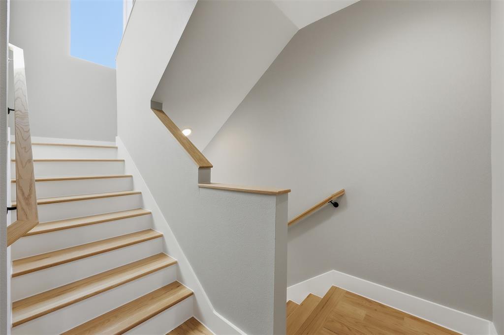 Elk Hill - Residential