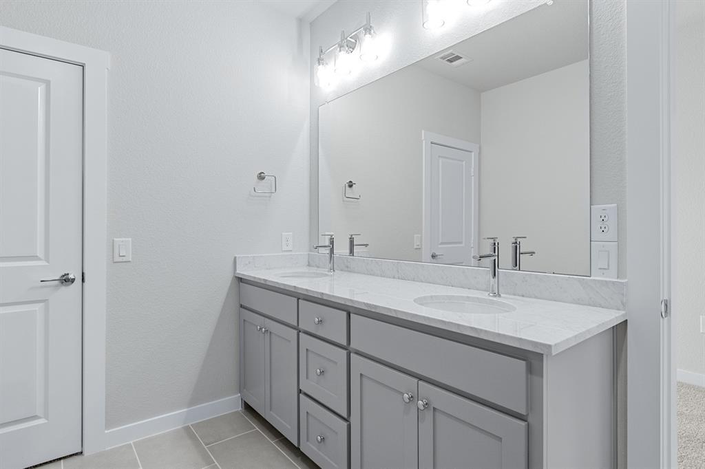 Willow Grove Townhomes - Residential