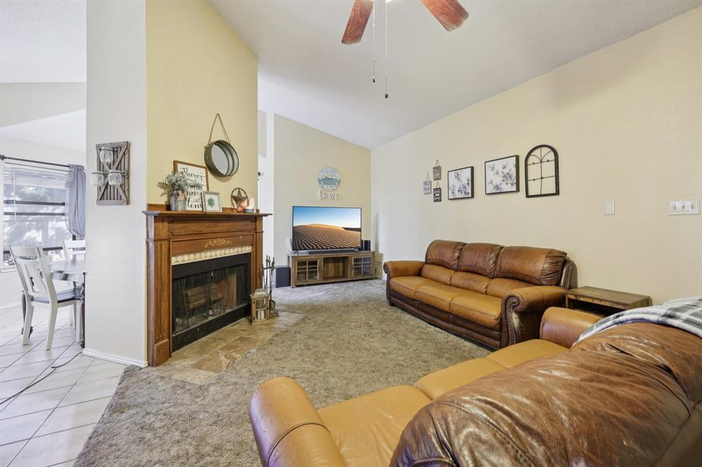 1068 W Hills Terrace