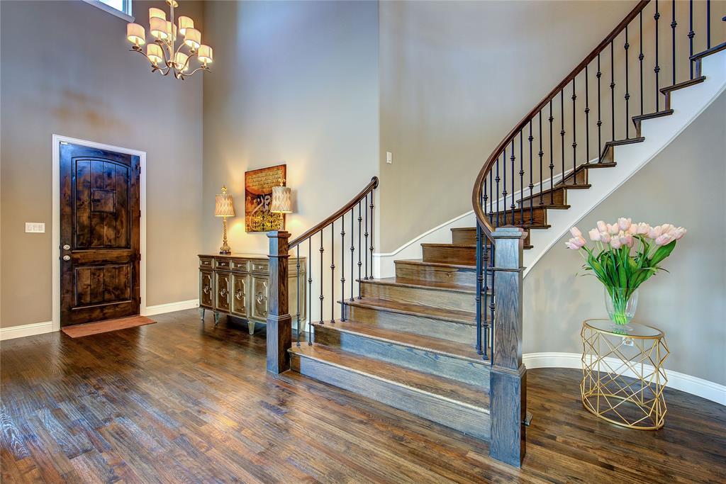 4194 Ravenbank Drive