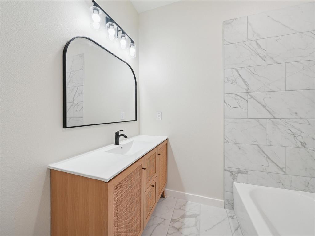 BONNIE VIEW GARDENS ADD NO 1 - Residential