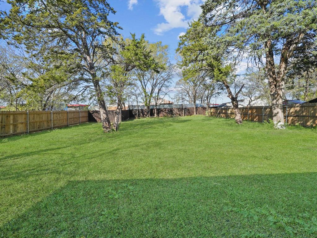 BONNIE VIEW GARDENS ADD NO 1 - Residential