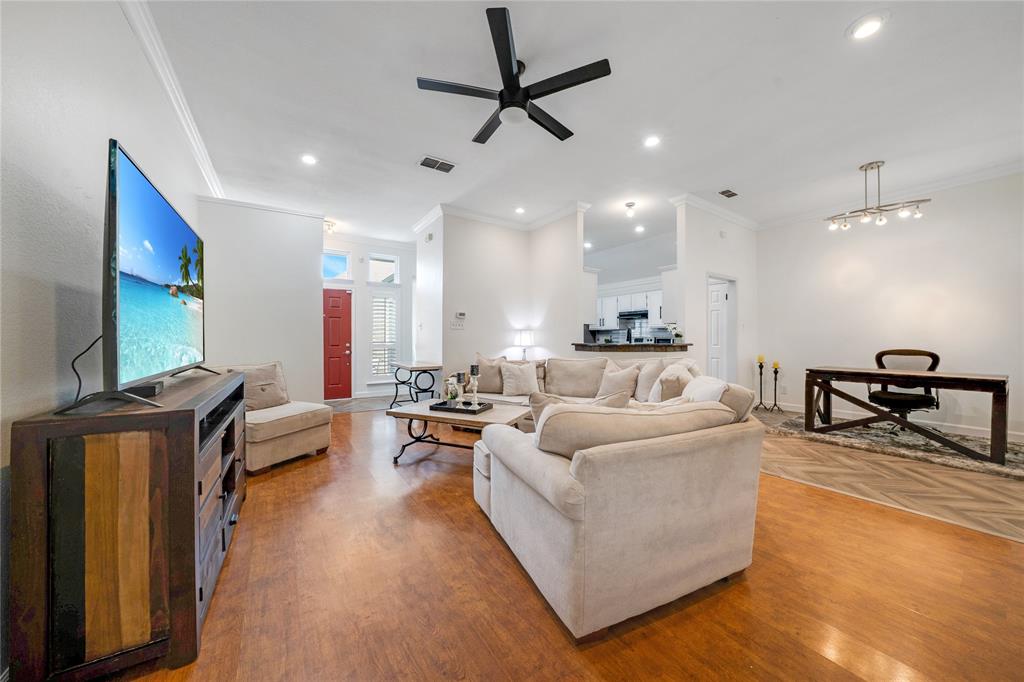 2301 Bennington Drive