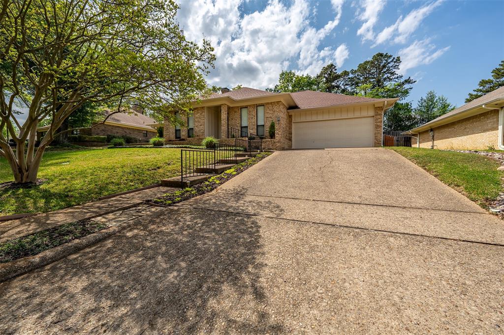 Pine Knoll - Residential