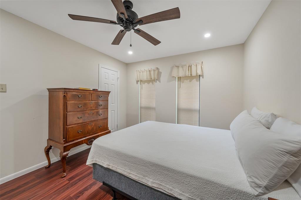 Pine Knoll - Residential