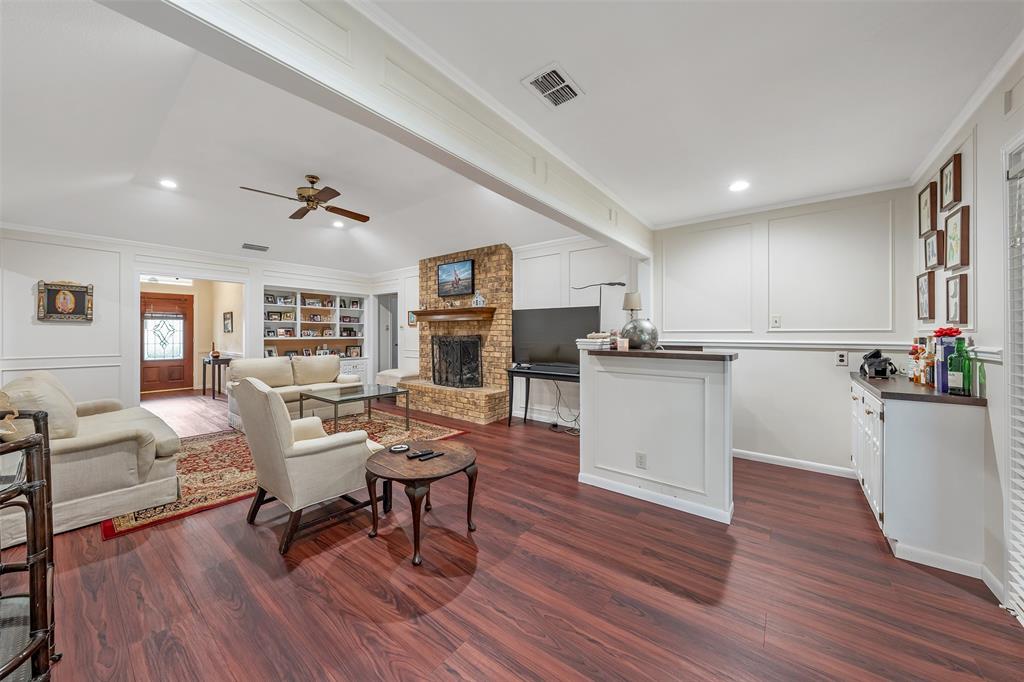 Pine Knoll - Residential