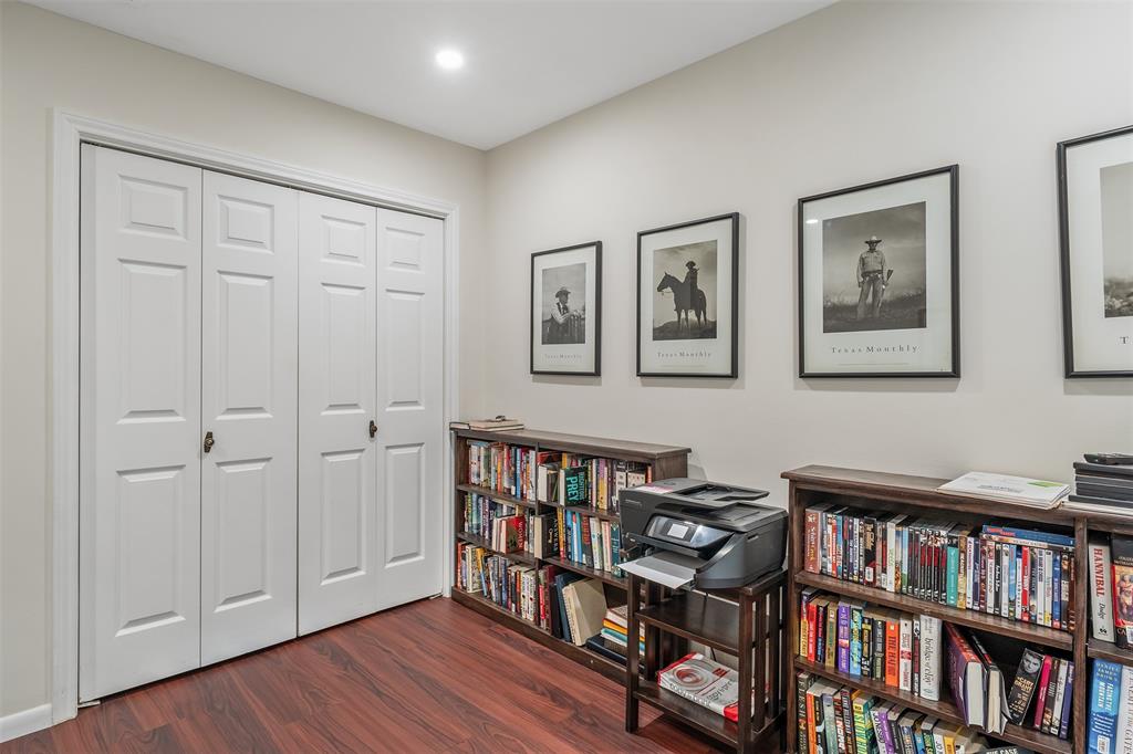 Pine Knoll - Residential