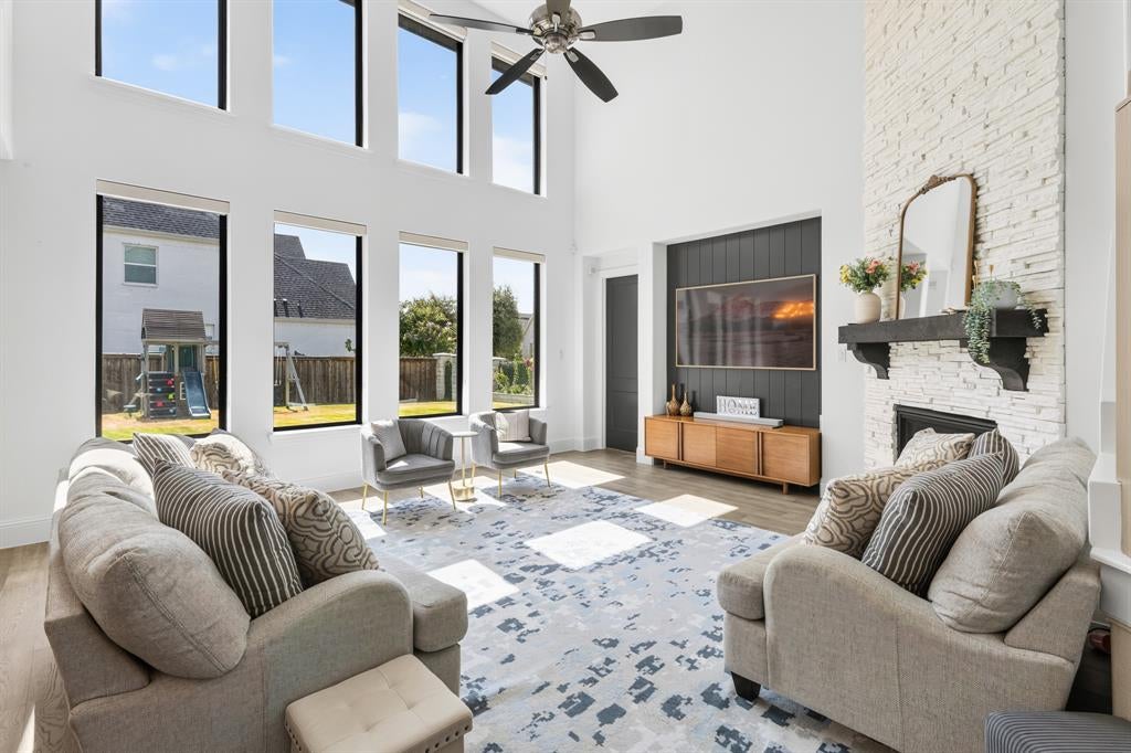 4719 Cypress Thorn Drive