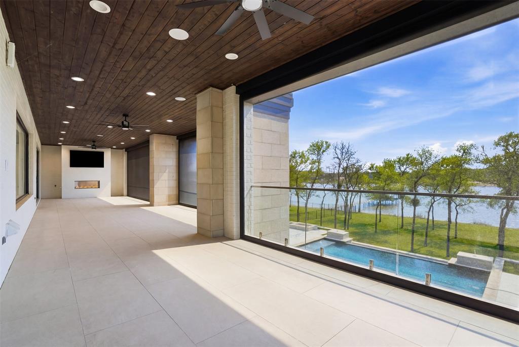 Resort on Eagle Mountain Lake - Residential