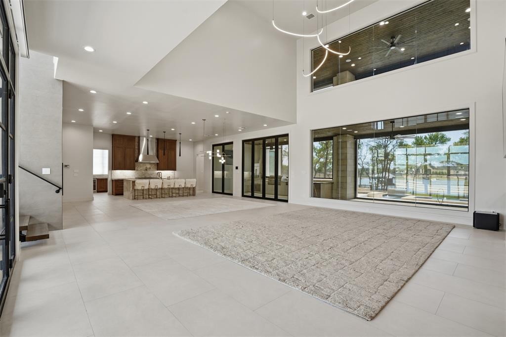 Resort on Eagle Mountain Lake - Residential