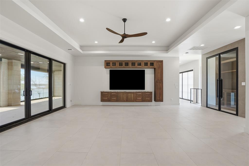 Resort on Eagle Mountain Lake - Residential