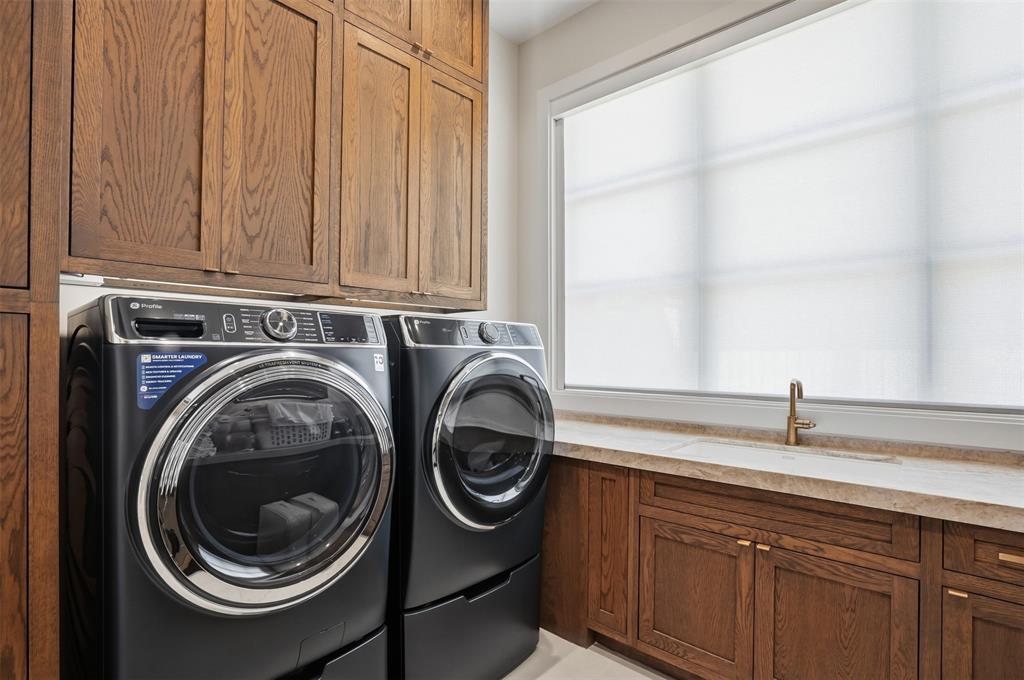 Resort on Eagle Mountain Lake - Residential