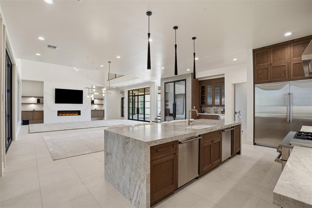 Resort on Eagle Mountain Lake - Residential