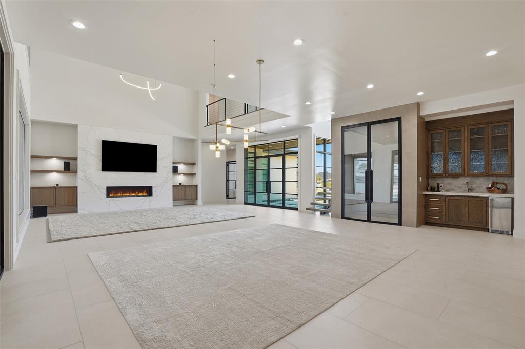 Resort on Eagle Mountain Lake - Residential